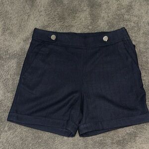 Women’s Navy size 6 shorts